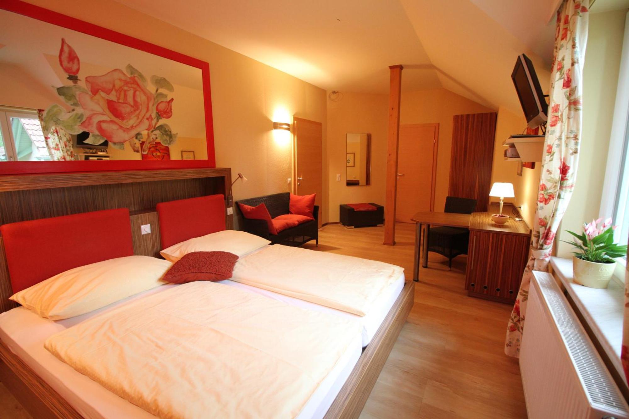 Rosenhotel - Serviced Apartments Zwentendorf Dış mekan fotoğraf